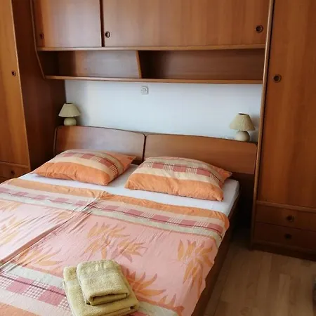 Apartment By The Sea - Donja, Rab - 17201 Supetarska Draga