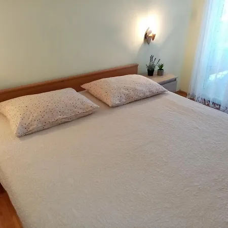 Apartment By The Sea - Donja, Rab - 17201 *