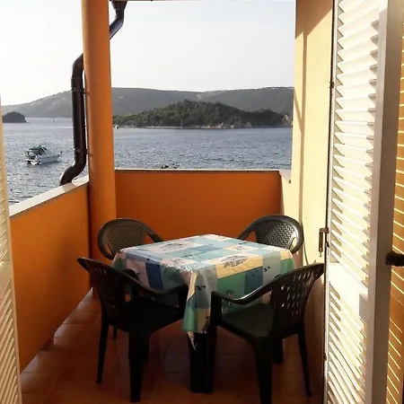 Apartment By The Sea - Donja, Rab - 17201